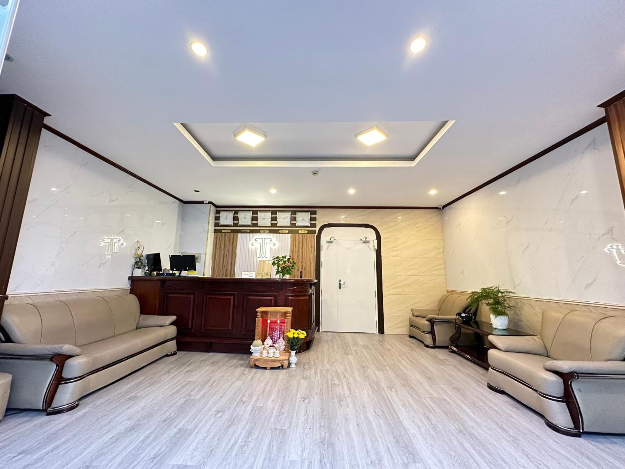 Thanh Thanh 5 Dalat Hotel - Ks Gan Cho Dem Gia Re Extérieur photo