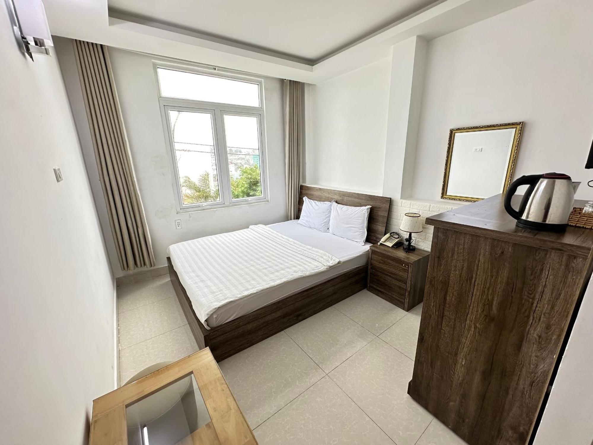 Thanh Thanh 5 Dalat Hotel - Ks Gan Cho Dem Gia Re Extérieur photo