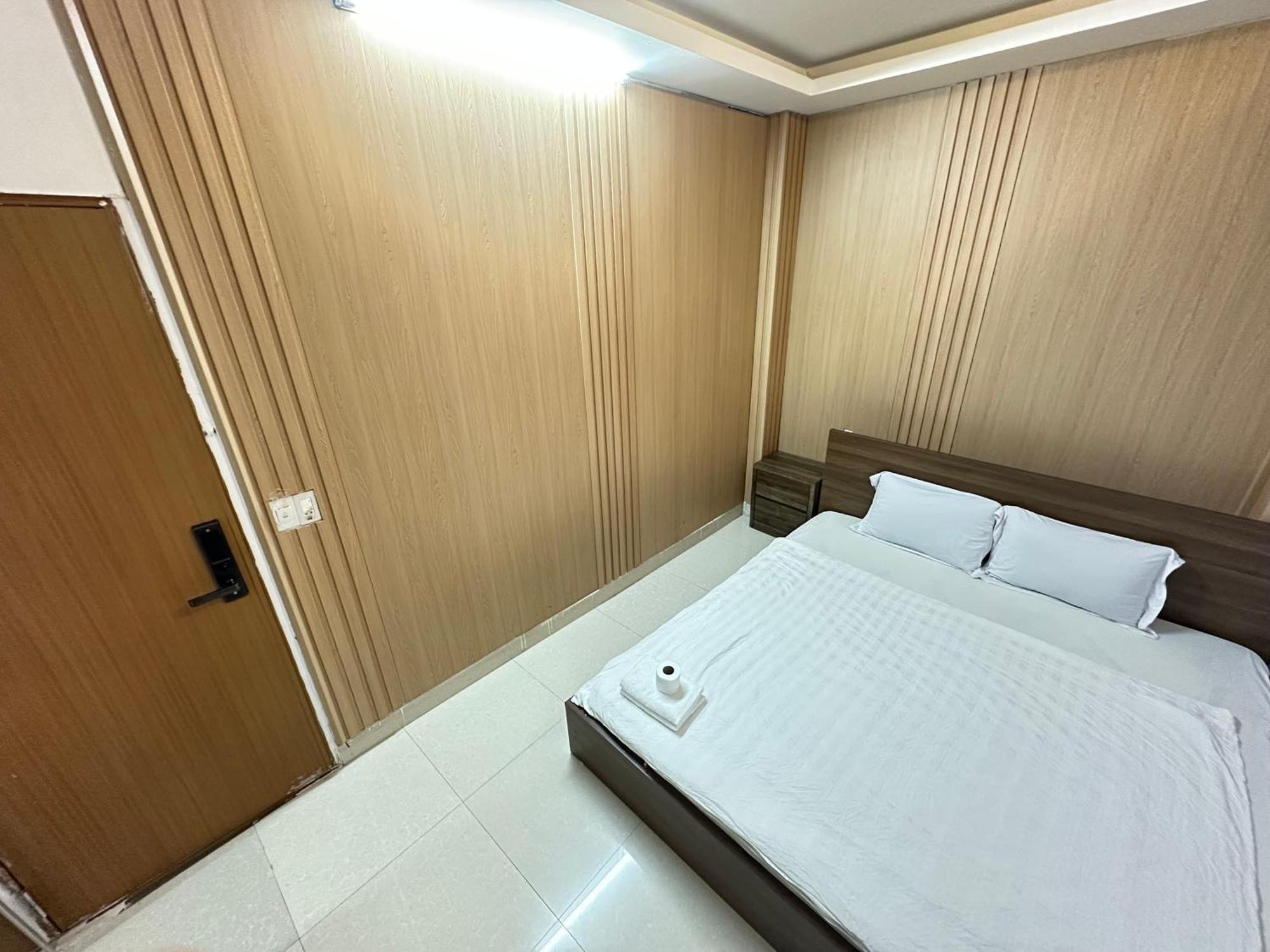 Thanh Thanh 5 Dalat Hotel - Ks Gan Cho Dem Gia Re Extérieur photo